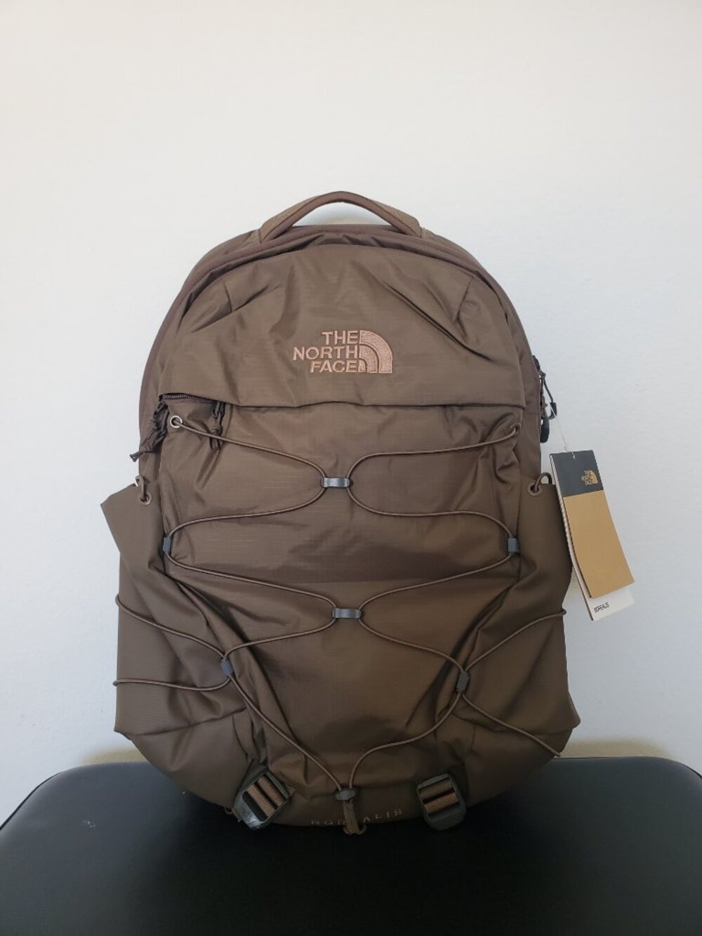 THE NORTH FACE MEN'S BOREALIS BACKPACK SMOKY BROWN - Picture 2 of 3